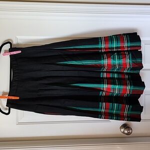 Size 10 Vintage Pendleton black, red, and green plaid pleated skirt